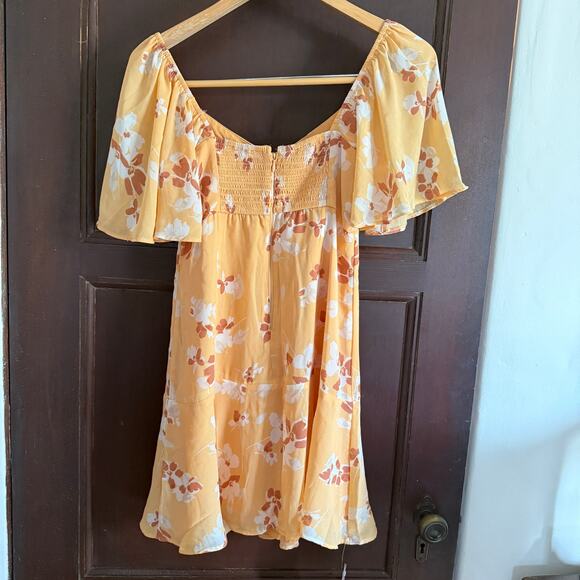 ABERCROMBIE | Orange Floral Flutter Sleeve Keyhole Mini Dress | Small BNWT - Picture 3 of 8